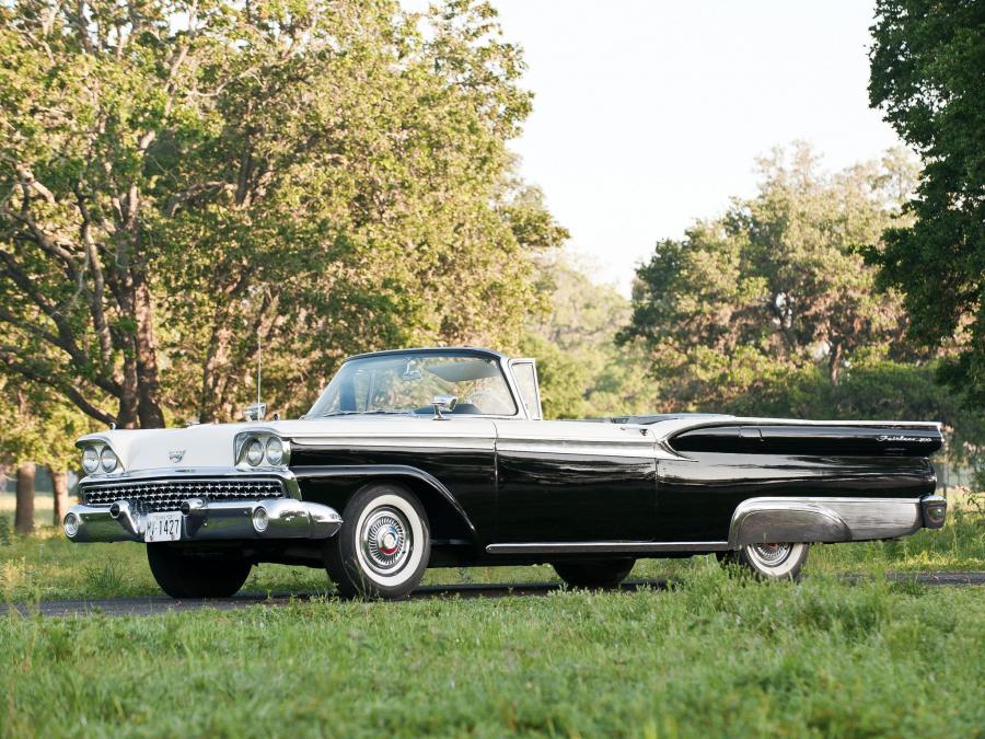  Ford Fairlane 500 Skyliner Retractable Hardtop 1959 года  (фото 13 из 31)